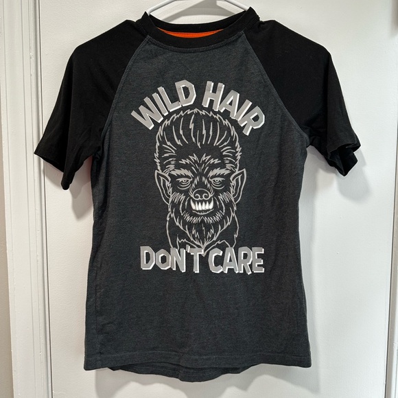 Size 10/12 youth T-shirt. Wild Hair Don’t‎ Care. Halloween brand - Picture 1 of 4